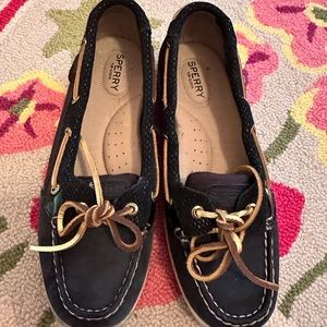 Women’s Sperrys